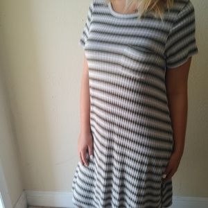 LulaRoe "Carly" Dress